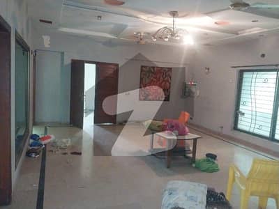 1 KANAL ULTRA HOUSE FOR RENT IN CANTT PRIME LOCATION OTHER OPTIONS AVAILABLE IN CANTT CAVLARY GROUND