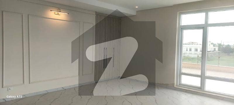 Apartment For Sale In DHA Raya Apartment For Sale In DHA Raya