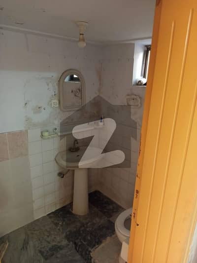 Ground Floor Room for Rent in Phase 3, K6/K4 Just Rs. 13,000!