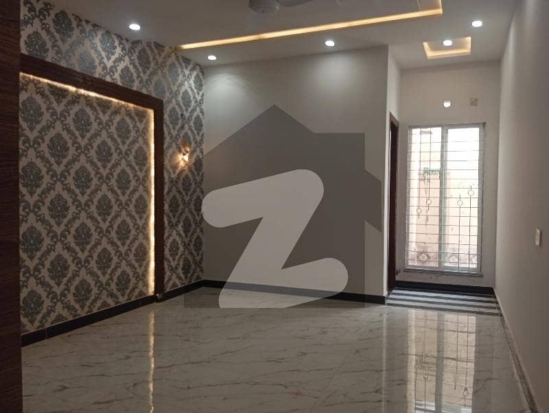 1 Kanal Beautiful House 1 Kanal Beautiful House