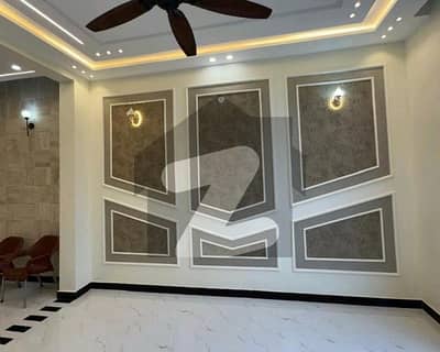 Prime Location 1 Kanal House At Highly Affordable Price
