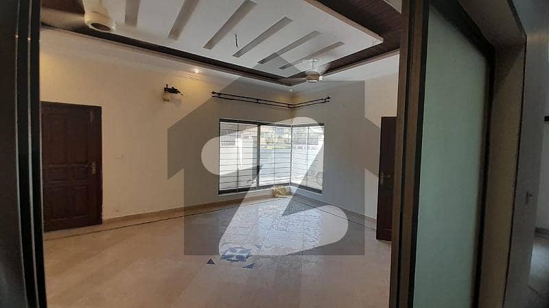 Upper Portion For Rent In G-13 (7 Marla)