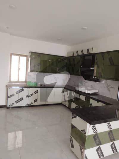 APARTMENT FOR SALE CHANCE DEAL
