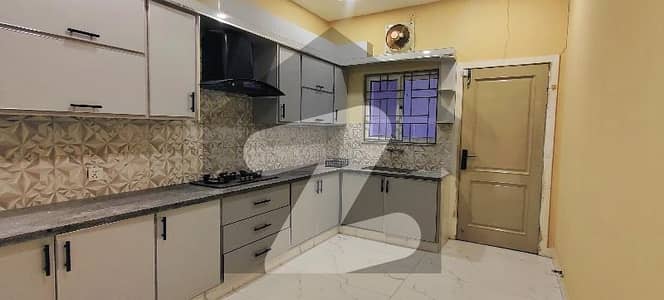 10 Marla Brand New Ground Portion For Rent