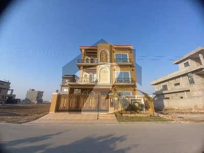 Double Storey 10 Marla House Facing Park Available In Central Park - Block D For Sale