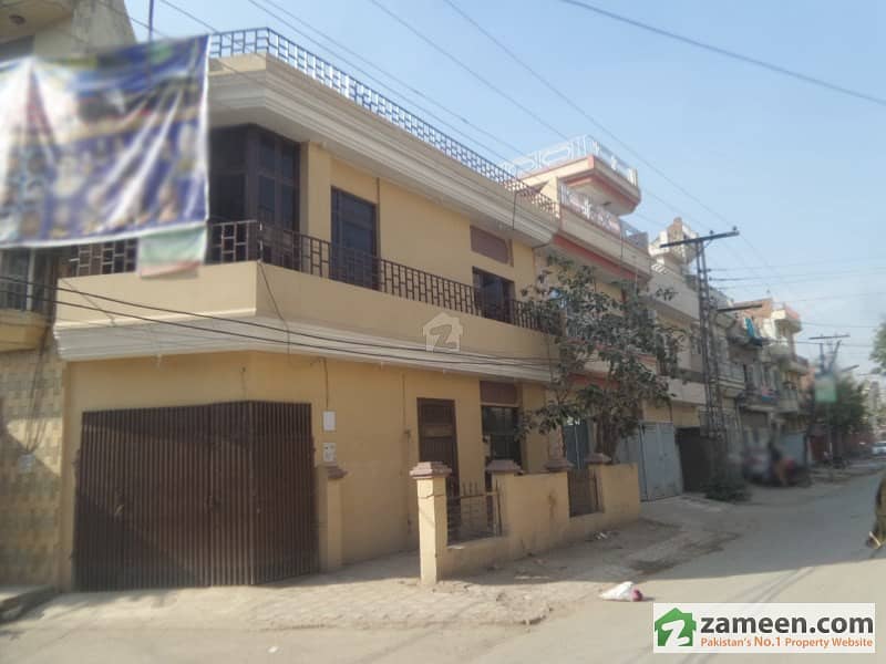 Corner House Is Available For Sale Allama Iqbal Town Hunza Block