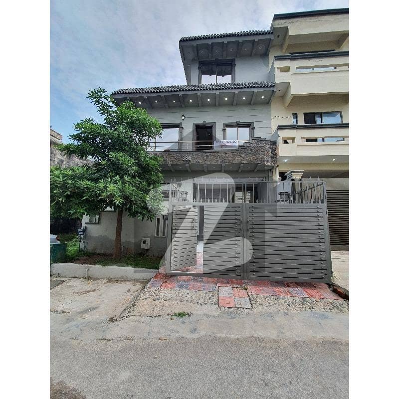 ڈی ۔ 12/3 ڈی ۔ 12,اسلام آباد میں 3 کمروں کا 4 مرلہ مکان 4.25 کروڑ میں برائے فروخت۔ ڈی ۔ 12/3 ڈی ۔ 12,اسلام آباد میں 3 کمروں کا 4 مرلہ مکان 4.25 کروڑ میں برائے فروخت۔