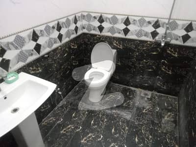 6 Marla Upper Portion For Rent For Silent Office / For Bachelors ( Near Tayota Cantt )