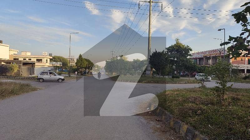 جی ۔ 15/2 جی ۔ 15,اسلام آباد میں 1 کنال رہائشی پلاٹ 3.25 کروڑ میں برائے فروخت۔