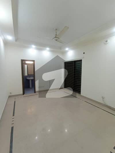 Executive Location Kanal House For Sale In DHA Phase 5, Lahore