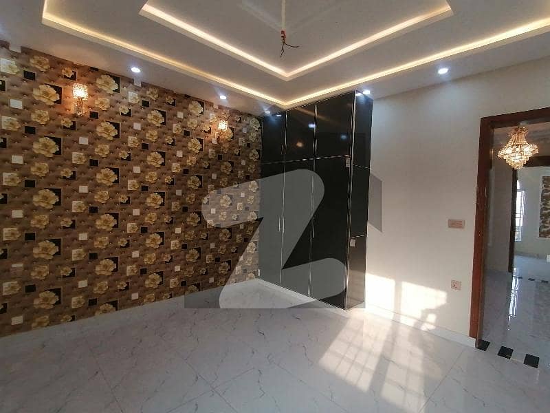 10 Marla House For Sale In LDA Avenue
