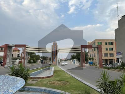 4 Marla Plot For Sale In Imperial 2 Paragon City