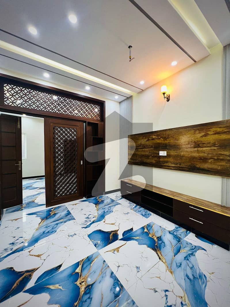 سفیان گارڈن ورسک روڈ,پشاور میں 5 مرلہ مکان 2.1 کروڑ میں برائے فروخت۔