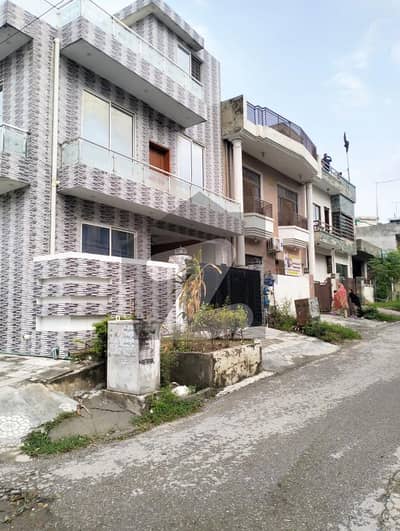 جی