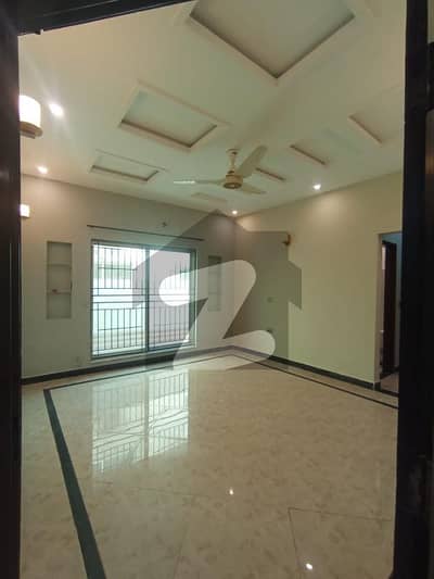 10 Marla Upper Portion For Rent