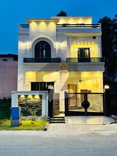 Prime Location 5 Marla House For sale Available In Citi Housing Society