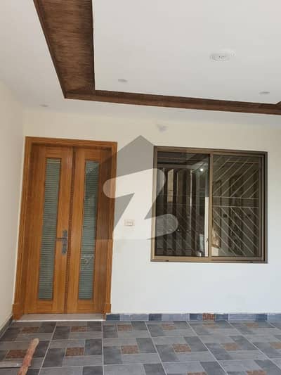 10 Marla House Is Available For Sale In New Shadman Colony Gujrat
