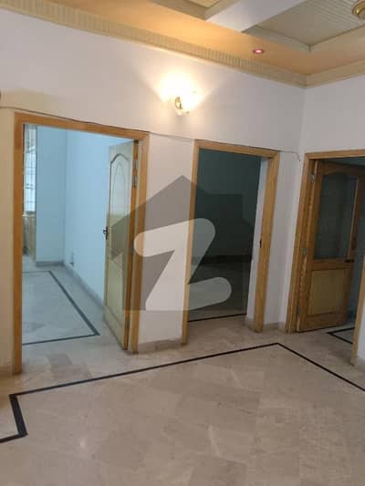 Upper Portion Available For Rent 10 Marla