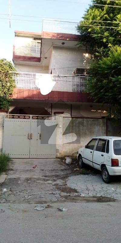 70ft Road Short Corner House