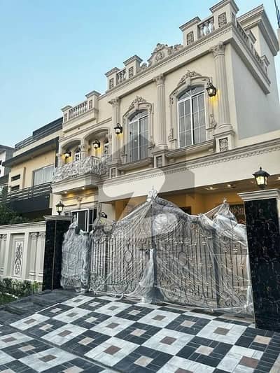 Formnite Society Housing Lahore Narz To DHA Phase 5 10maral House For Sale Prim Location Park And Masjad