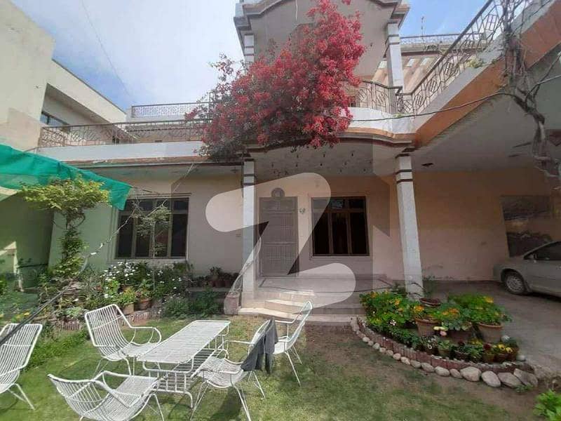 زکریا ٹاؤن ملتان میں 3 کمروں کا 1 کنال بالائی پورشن 50.0 ہزار میں کرایہ پر دستیاب ہے۔ زکریا ٹاؤن ملتان میں 3 کمروں کا 1 کنال بالائی پورشن 50.0 ہزار میں کرایہ پر دستیاب ہے۔