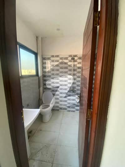 1225 sq/ft 2-bed corner apartment for sale