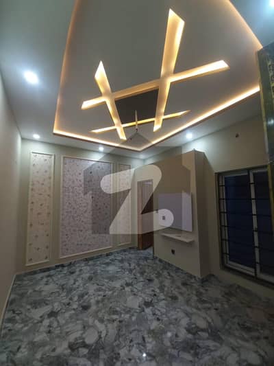 سینٹرل پارک ہاؤسنگ سکیم لاہور میں 3 کمروں کا 3 مرلہ مکان 1.2 کروڑ میں برائے فروخت۔