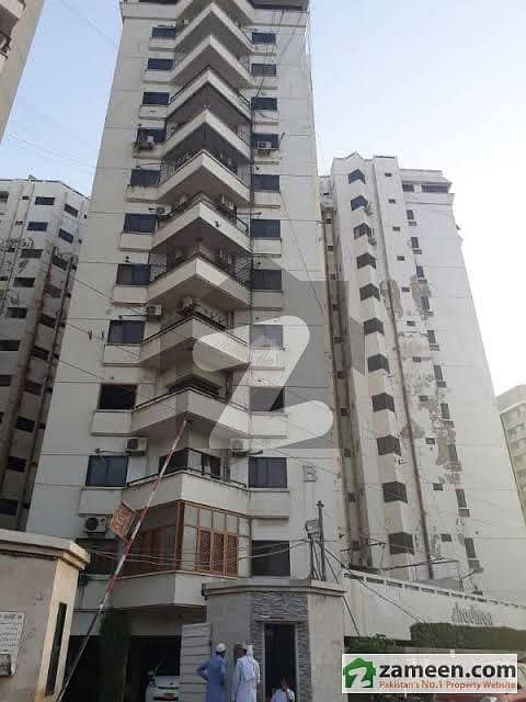 3bedrooms Apartment For Rent With Servant Quarter 3bedrooms Apartment For Rent With Servant Quarter