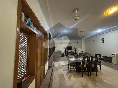 Kanal Upper Portion Available For Rent