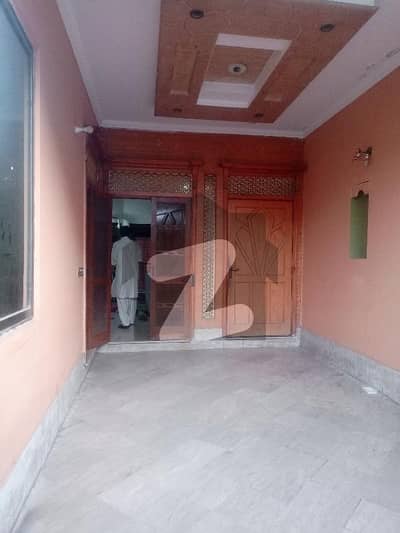 Johar Town Near Emporium Mall Lower Portion For Rent