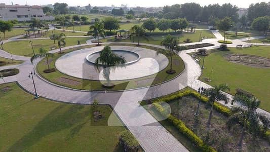 ڈی ایچ اے 9 ٹاؤن ڈیفنس (ڈی ایچ اے),لاہور میں 5 مرلہ رہائشی پلاٹ 1.15 کروڑ میں برائے فروخت۔