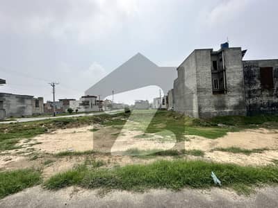 5 Marla Plot For Sale on Investor Rate