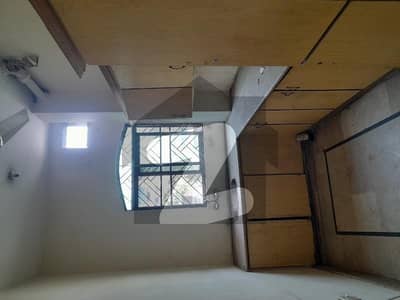 4 Marla 1st Floor Available For Rent