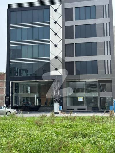 8Marla Building For Rent
