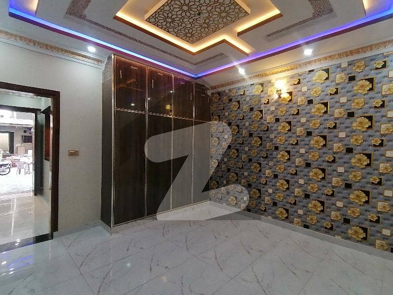 10 Marla House In Only Rs. 35500000