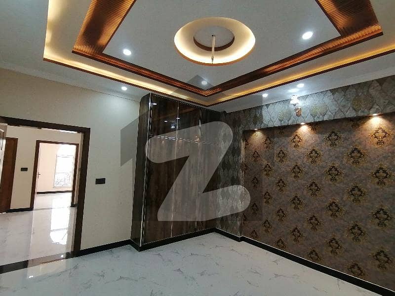 LDA Avenue 10 Marla House Up For sale LDA Avenue 10 Marla House Up For sale