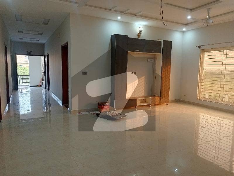 14 Marla Upper Portion Available For Rent 14 Marla Upper Portion Available For Rent