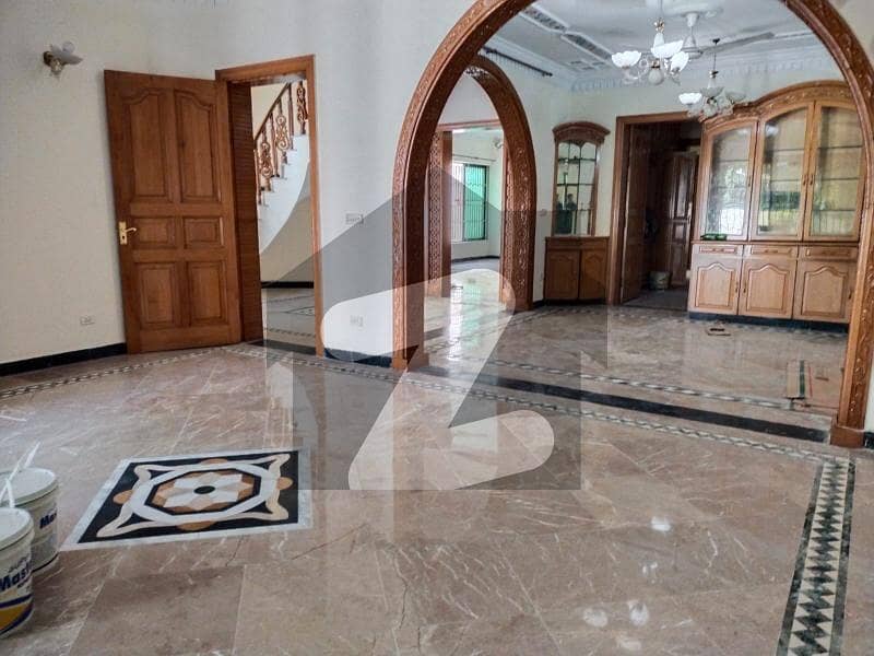 5 Bed Rooms Full House Available For Rent F10