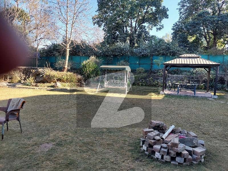 F11/1 Plot For Sale Size1000