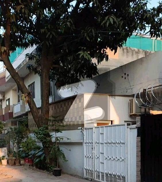 1800 Square Feet House For Sale In Rs. 60000000 Only