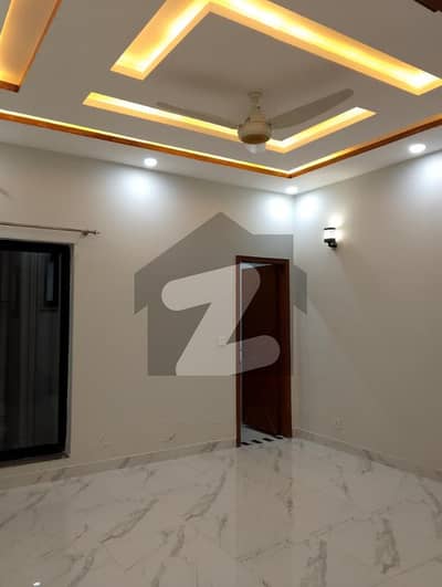 5 Marla Full House For Rent In Paragon City