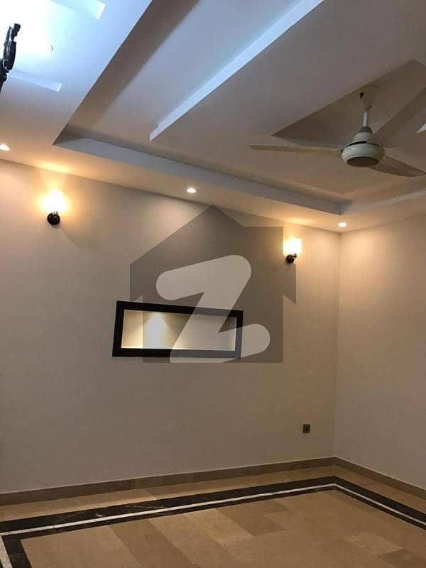 ایف ۔ 11 اسلام آباد میں 2 کمروں کا 10 مرلہ مکان 1.3 لاکھ میں کرایہ پر دستیاب ہے۔ ایف ۔ 11 اسلام آباد میں 2 کمروں کا 10 مرلہ مکان 1.3 لاکھ میں کرایہ پر دستیاب ہے۔