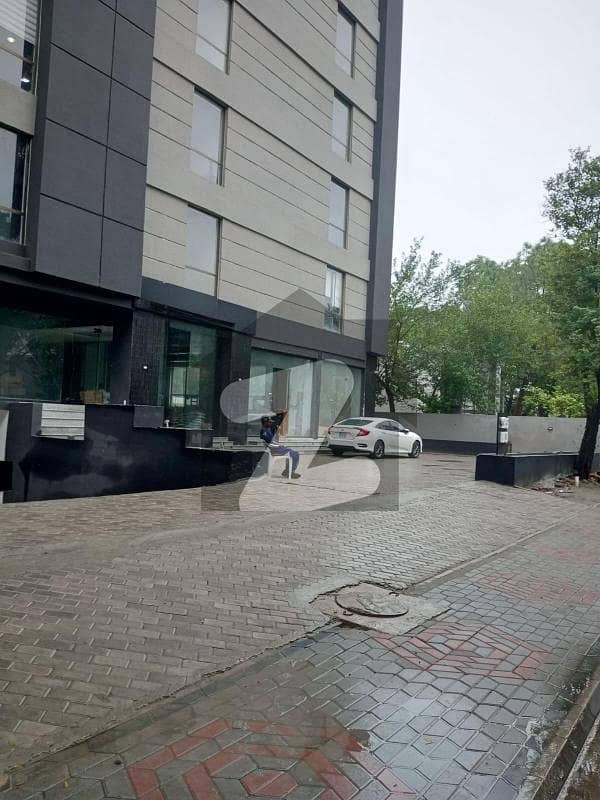 Gulberg Brand New Building Office For Rent