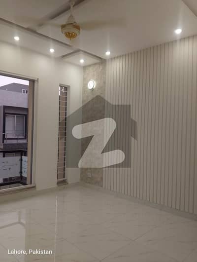 5 Marla Full House For Rent In Paragon City