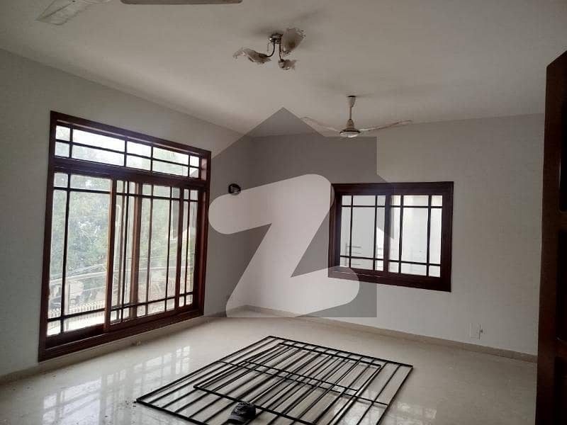 500 Yard Renovated Bungalow For Rent 500 Yard Renovated Bungalow For Rent