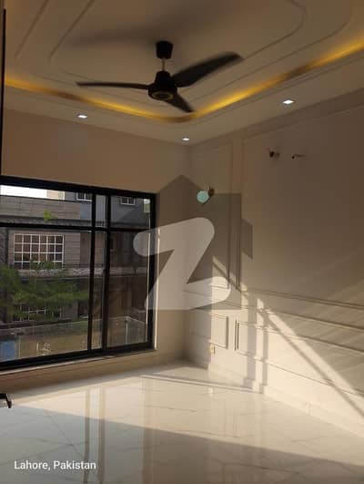 5 Marla full house for rent In Paragon City