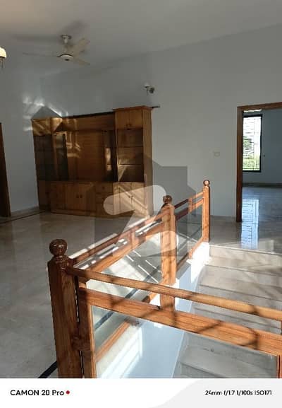 ایف