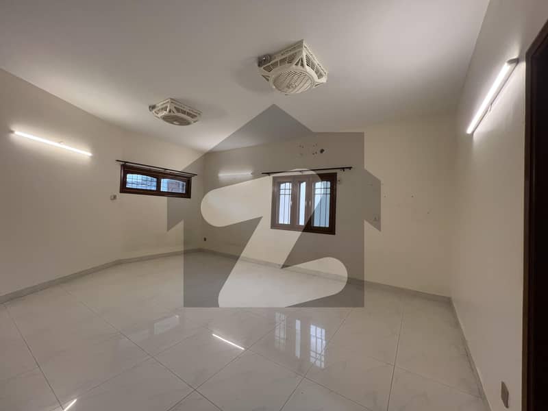 3 Bed Drawing With Servant Quarter, With Car Parking And Huge Terrace Well Maintained Bungalow Portion Available For Rent 3 Bed Drawing With Servant Quarter, With Car Parking And Huge Terrace Well Maintained Bungalow Portion Available For Rent