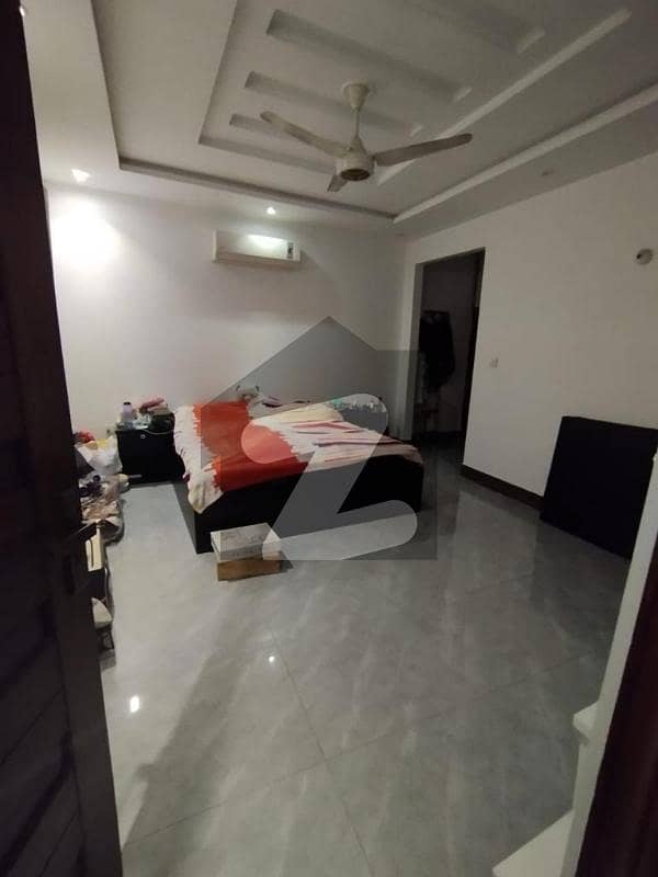 8 Marla Fully Furnished House Available for Rent 8 Marla Fully Furnished House Available for Rent