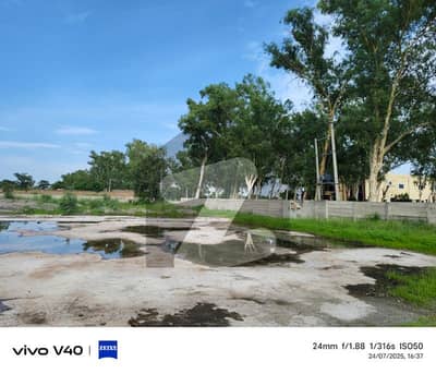 Wazir Abad Road Sialkot 32 KANAL 300 FT MIN ROD FARNT FOR SALE